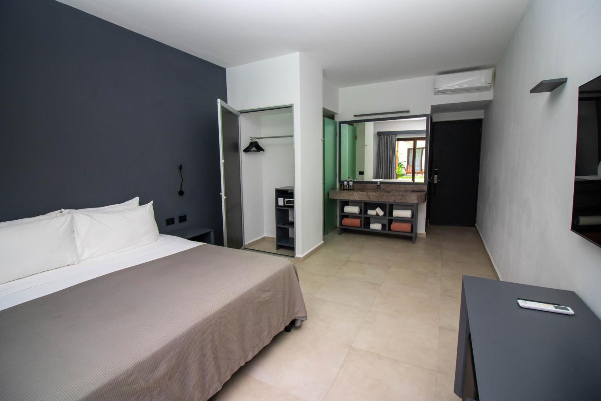 My Blue Hotel Holbox Exterior photo A room at the hotel